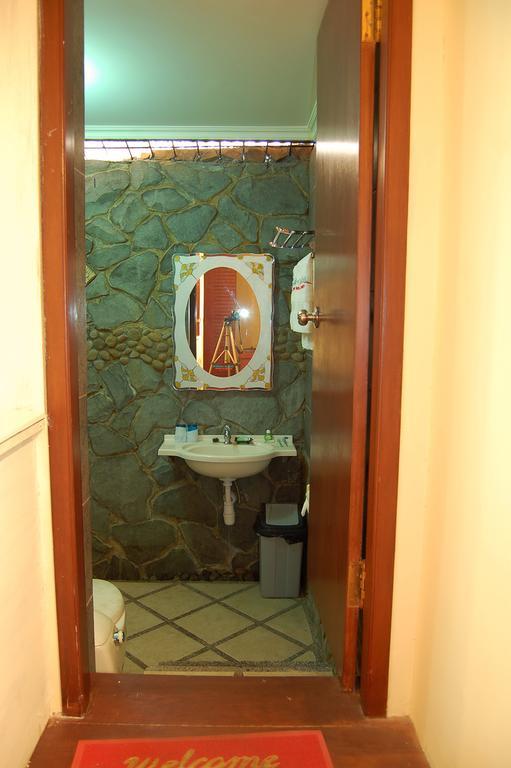 Swaloh Resort & Spa Kalangbret 部屋 写真