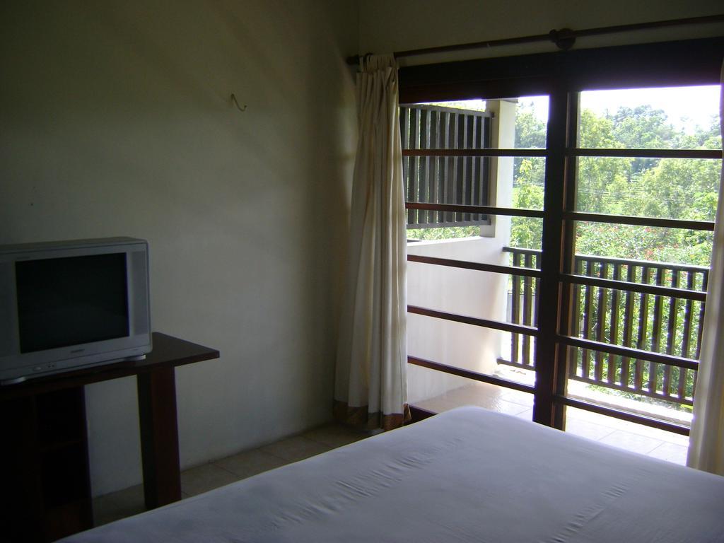 Swaloh Resort & Spa Kalangbret 部屋 写真