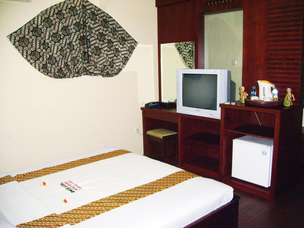 Swaloh Resort & Spa Kalangbret エクステリア 写真