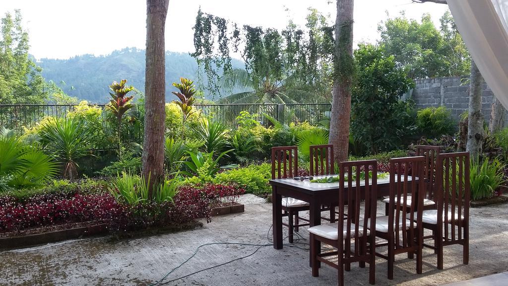Swaloh Resort & Spa Kalangbret エクステリア 写真